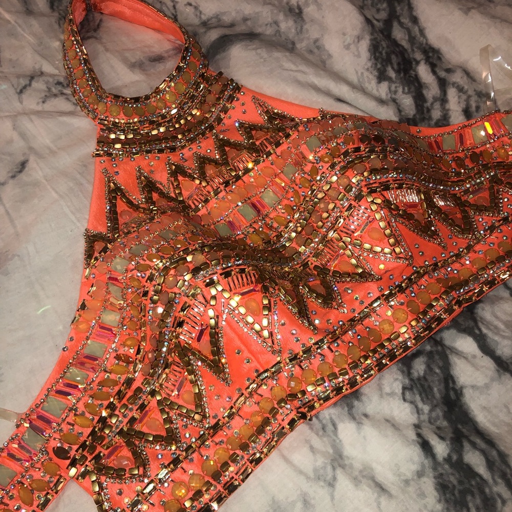 Two Piece Set - Picture 5 of 5